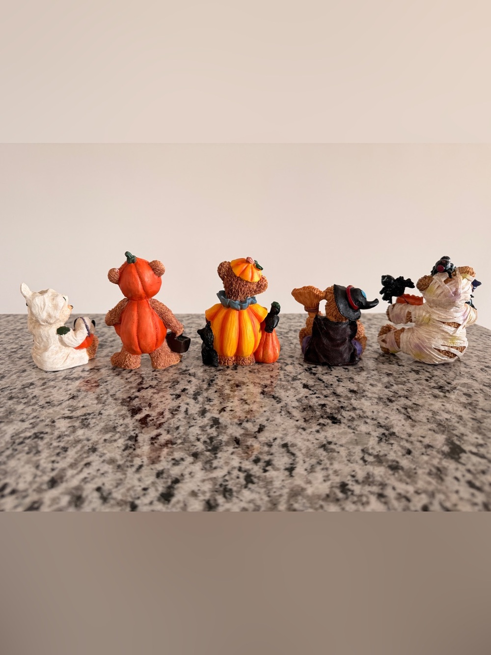 Halloween Pumpkin Bear Figurine Set of 5 - Picture 2 of 7